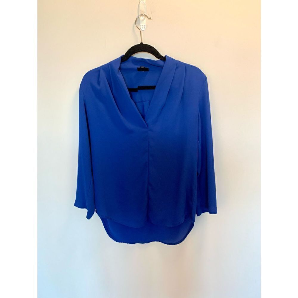 Mossimo size small blue blouse